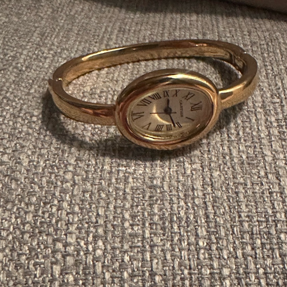 Gold tone luxury women’s watch